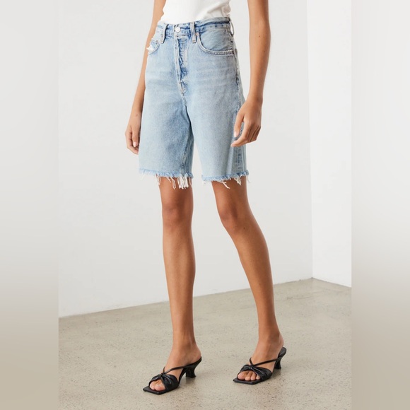 AGOLDE 90S Pinch Waist Shorts in Latitude - Picture 4 of 13